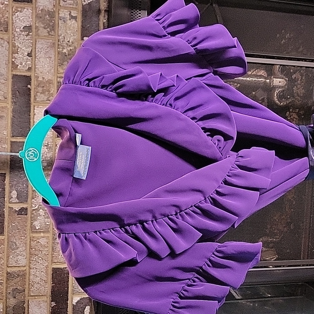 Vintage Simply Vera top